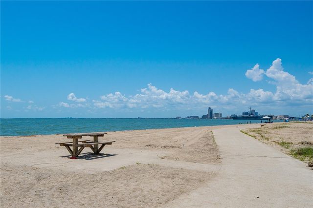 4242 Gulfbreeze Blvd 405, Corpus Christi, TX 78402