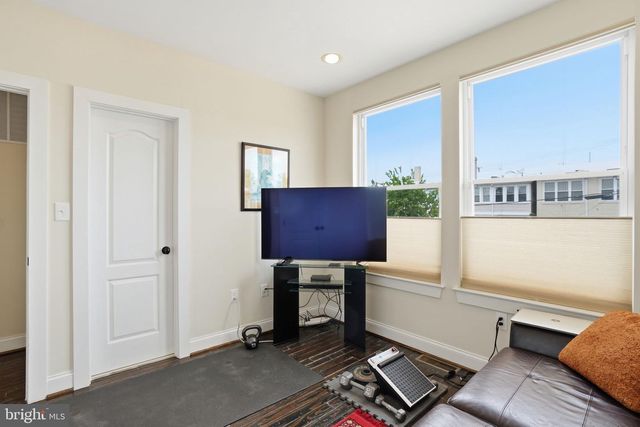813 DELAFIELD PL NW, Washington, DC 20011