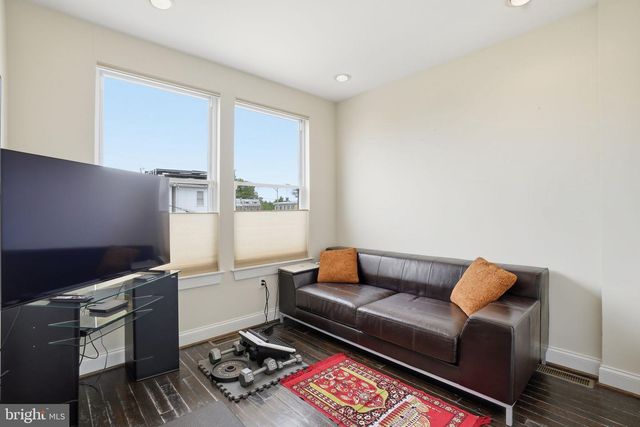813 DELAFIELD PL NW, Washington, DC 20011
