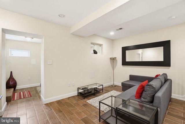 813 DELAFIELD PL NW, Washington, DC 20011