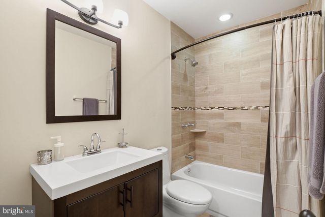 813 DELAFIELD PL NW, Washington, DC 20011