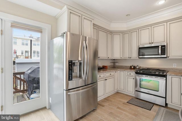 813 DELAFIELD PL NW, Washington, DC 20011