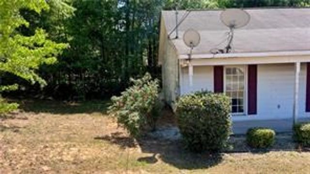2302 Level Court, Phenix City, AL 36869