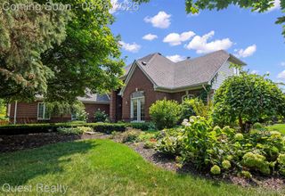 56439 Nickelby S, Shelby Charter Township, MI 48316