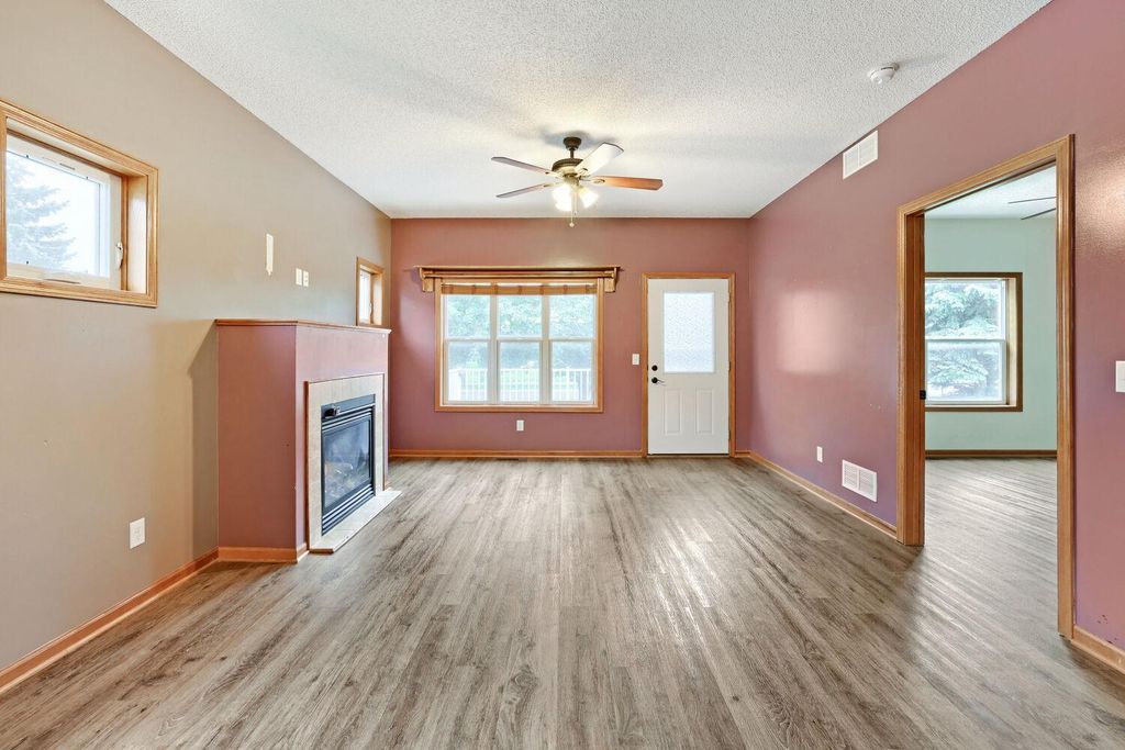 645 Tiffany Lane, Waconia, MN 55387 — photo 4