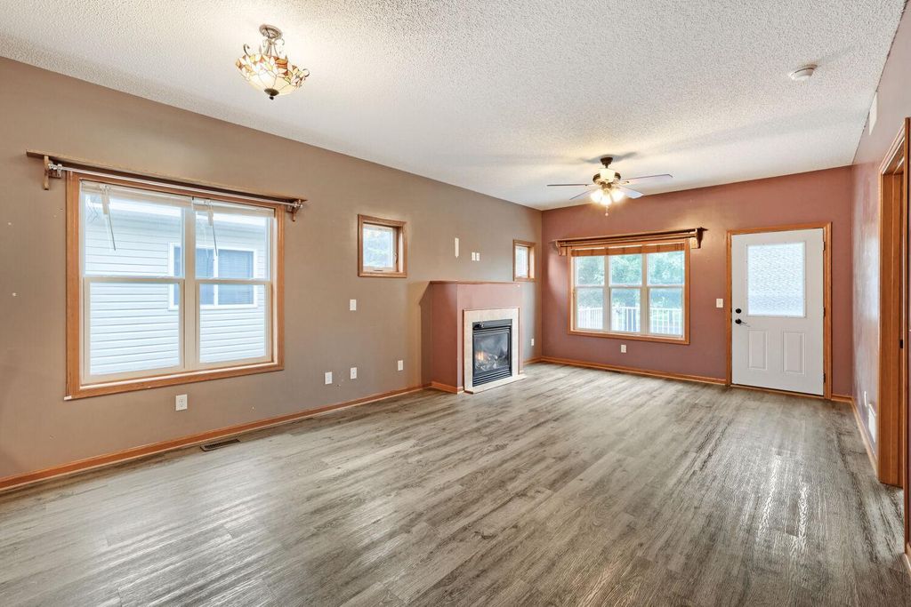 645 Tiffany Lane, Waconia, MN 55387 — photo 5