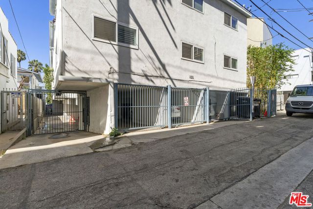1333 14th Street 11, Santa Monica, CA 90404