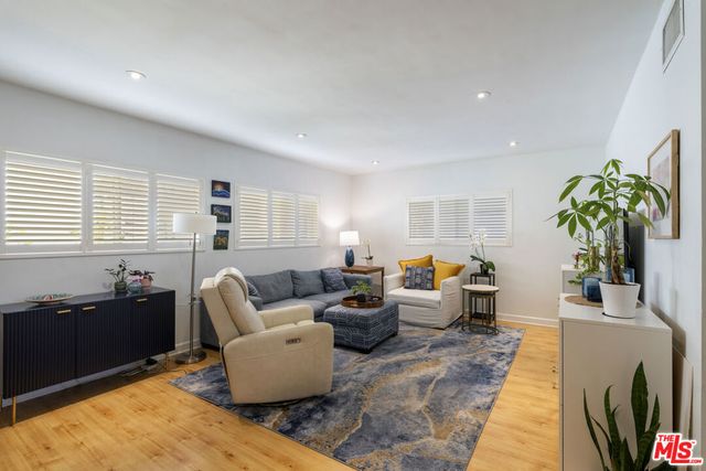 1333 14th Street 11, Santa Monica, CA 90404