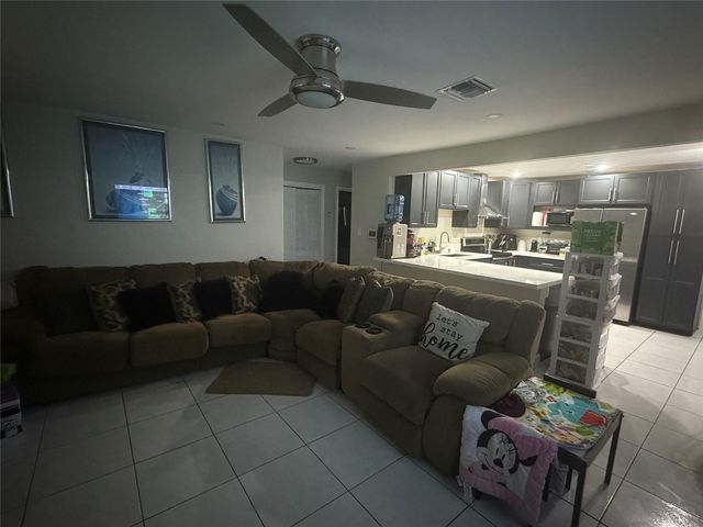2800 SW 9th St, Fort Lauderdale, FL 33312