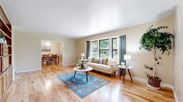 11 Robincrest Lane, Littleton, CO 80123