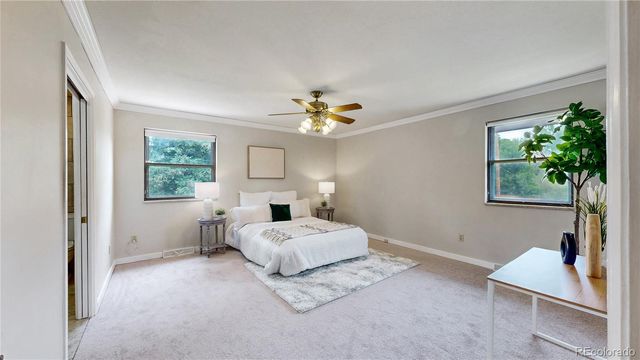 11 Robincrest Lane, Littleton, CO 80123