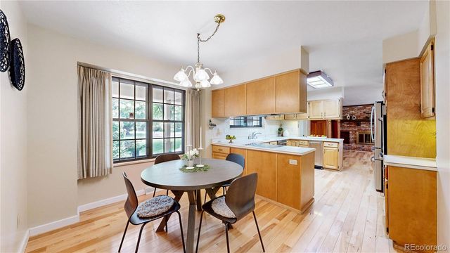 11 Robincrest Lane, Littleton, CO 80123
