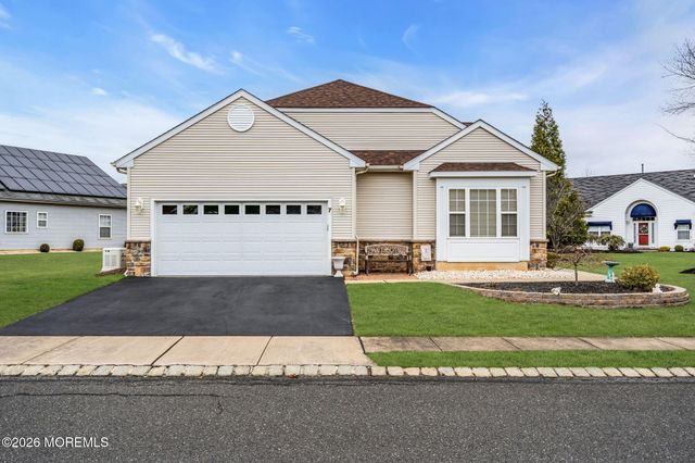 7 Murano Road, Manchester, NJ 08759