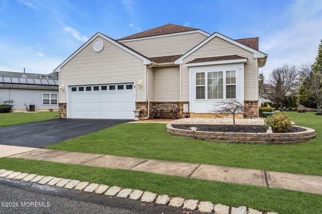 7 Murano Road, Manchester, NJ 08759