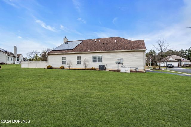 7 Murano Road, Manchester, NJ 08759