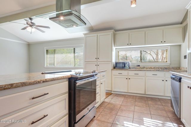 101 Alonda Drive, Lafayette, LA 70503