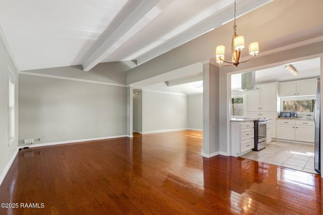 101 Alonda Drive, Lafayette, LA 70503