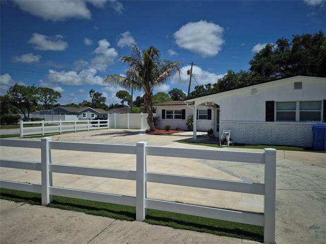 7709 W HANNA AVENUE A, Tampa, FL 33615