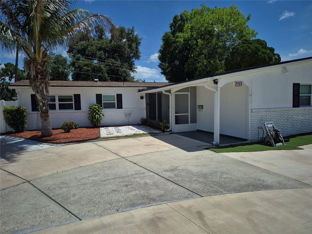 7709 W HANNA AVENUE A, Tampa, FL 33615