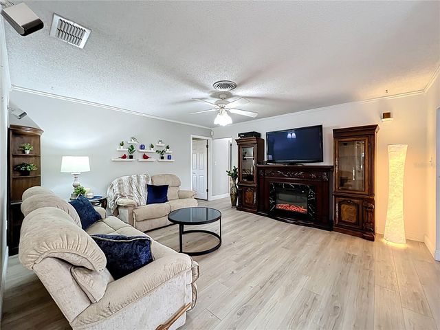 737 HARDWICK COURT, Orlando, FL 32825