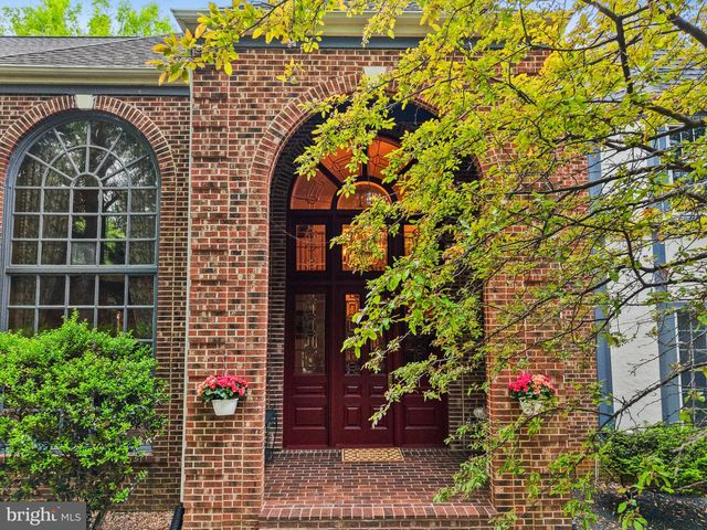 5600 BRADDOCK FARMS WAY, Clifton, VA 20124