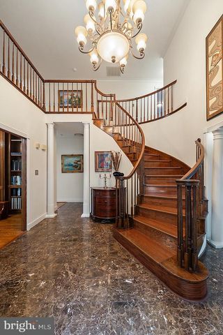 5600 BRADDOCK FARMS WAY, Clifton, VA 20124