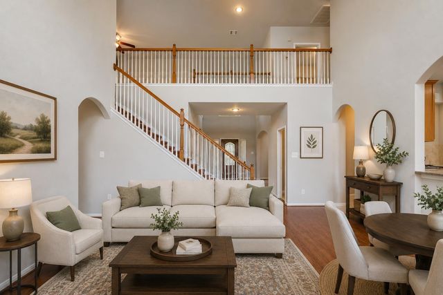 10102 Hidden Falls Drive, Pearland, TX 77584