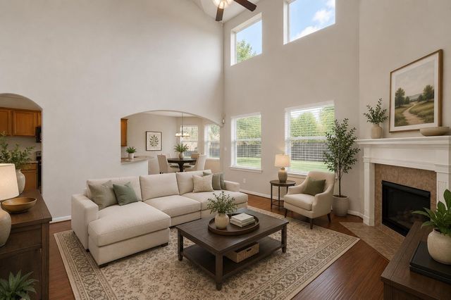 10102 Hidden Falls Drive, Pearland, TX 77584