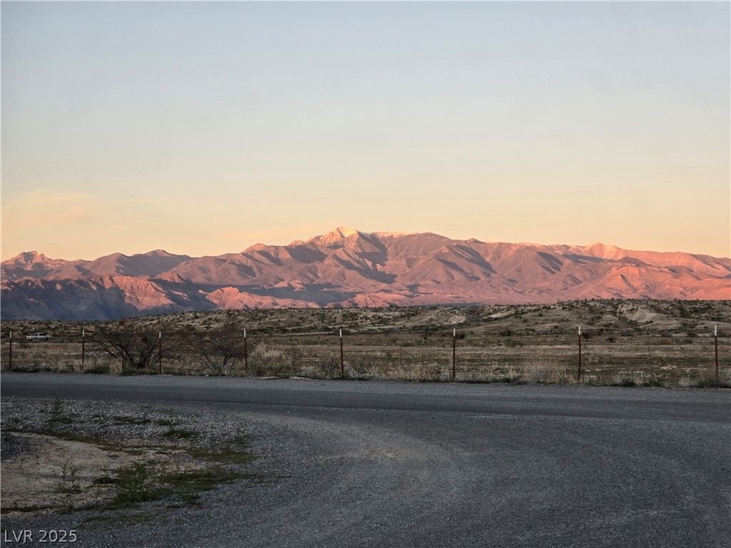 1971 Keith Street, Pahrump, NV 89048