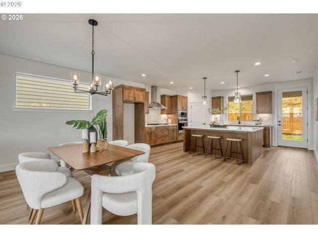 12125 Sw Turnagain Dr, Tigard, OR 97224