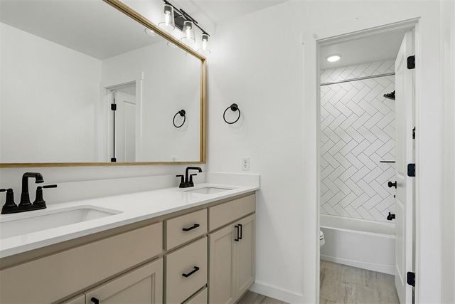 1115 Mount Irving Way, Norman, OK 73071
