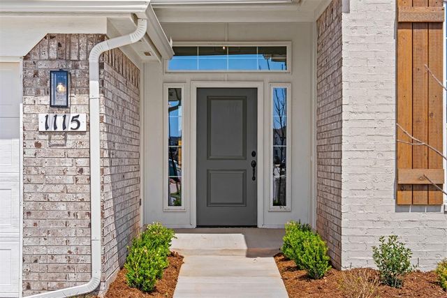 1115 Mount Irving Way, Norman, OK 73071
