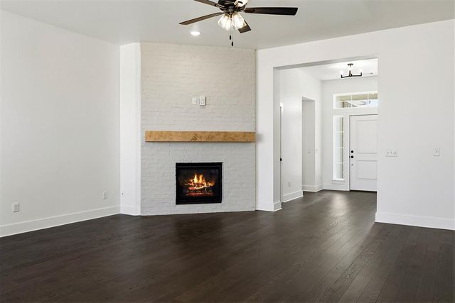 1115 Mount Irving Way, Norman, OK 73071