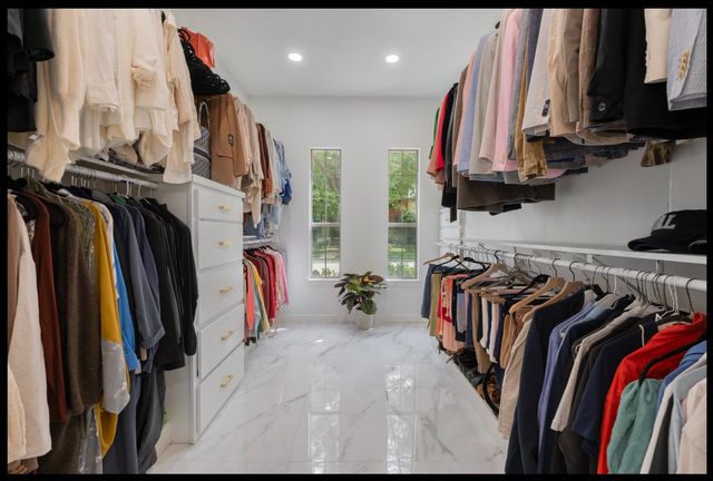 8605 Lindenwood Lane, Irving, TX 75063