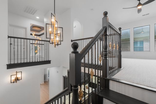 8605 Lindenwood Lane, Irving, TX 75063