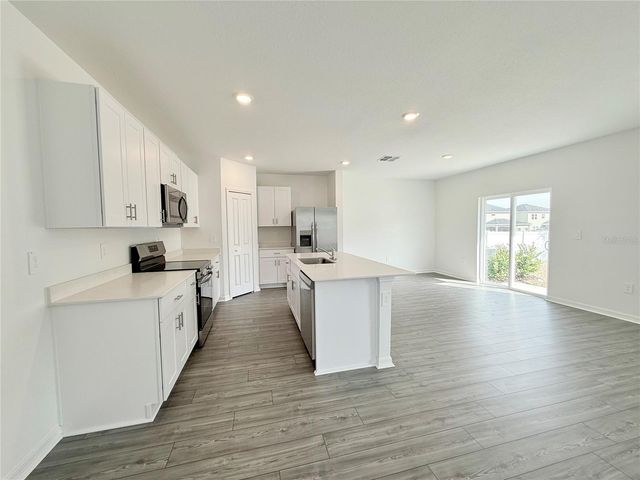 3809 NE 32ND COURT, Ocala, FL 34479