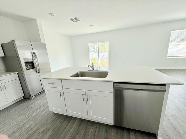 3809 NE 32ND COURT, Ocala, FL 34479