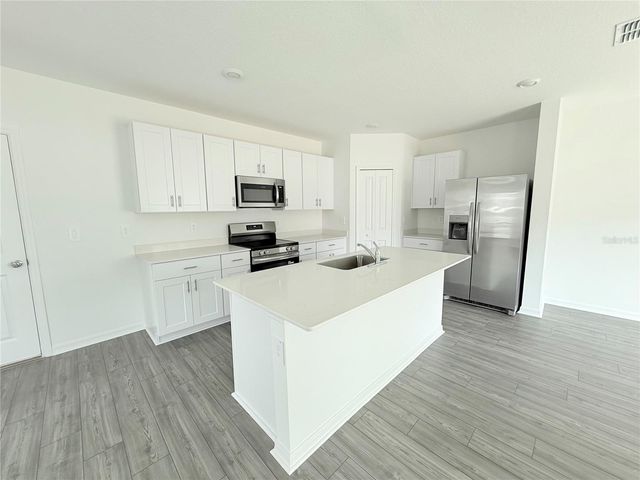 3809 NE 32ND COURT, Ocala, FL 34479