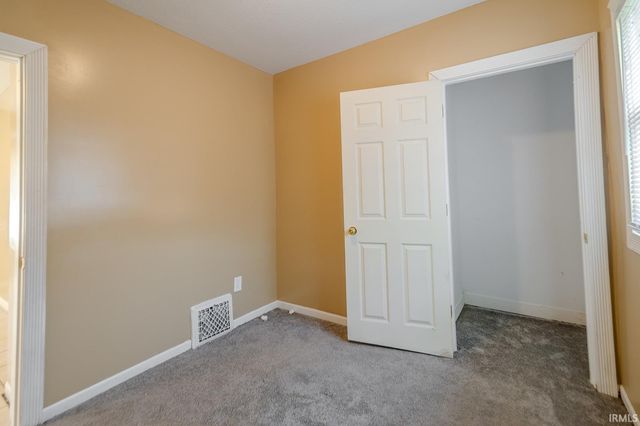 1312 McKinnie Street, Fort Wayne, IN 46806