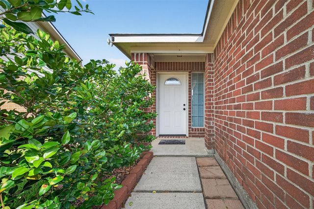 9403 Southpoint Wind Lane, Houston, TX 77040
