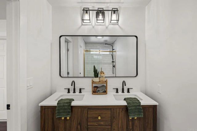 752 Quiet Place, Escondido, CA 92029