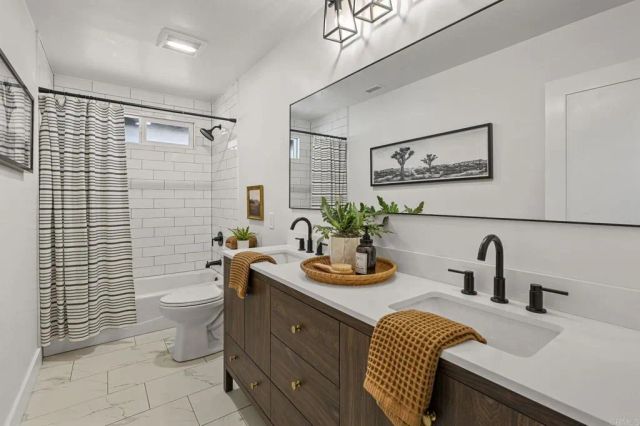 752 Quiet Place, Escondido, CA 92029