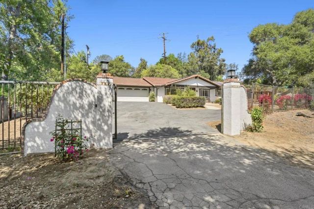 752 Quiet Place, Escondido, CA 92029