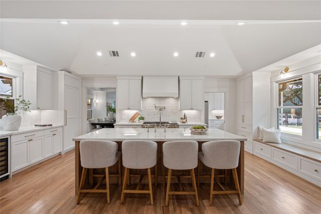 516 Highland Street, Houston, TX 77009