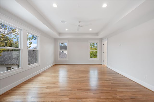 516 Highland Street, Houston, TX 77009