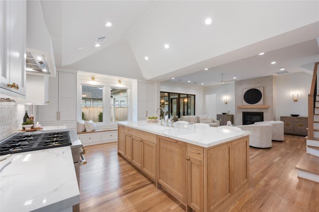 516 Highland Street, Houston, TX 77009