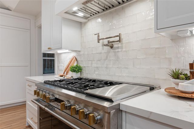 516 Highland Street, Houston, TX 77009