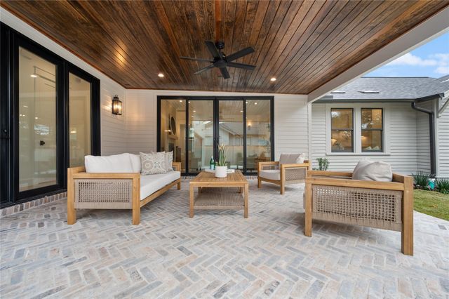 516 Highland Street, Houston, TX 77009