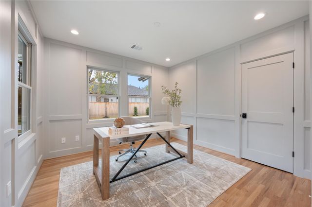 516 Highland Street, Houston, TX 77009