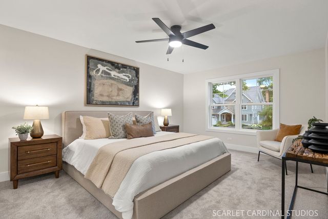 1048 Summit Hills Lane, Naperville, IL 60563